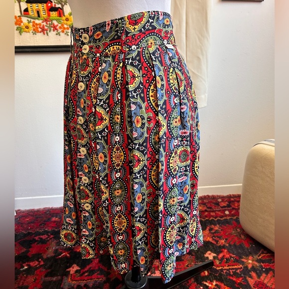 Vintage Esprit Button-Front Mosiac Skirt – Bold Floral Print – 1980s/90s - Picture 2 of 12